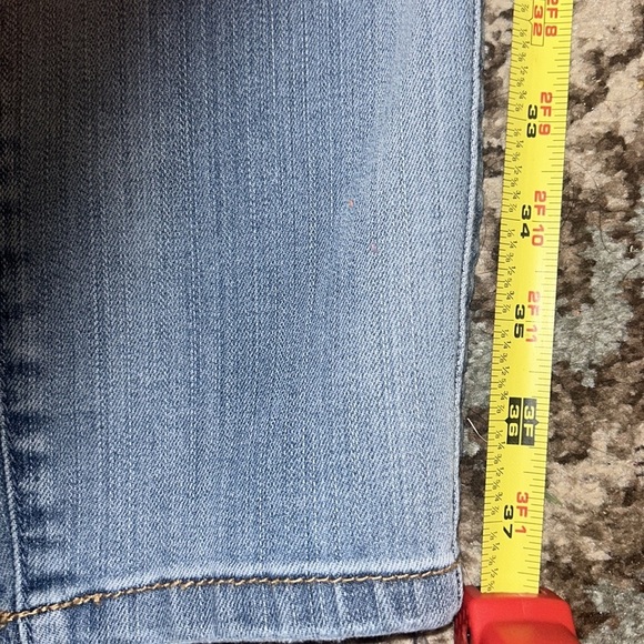 Torrid jeans in a size 14 regular. - Picture 7 of 8